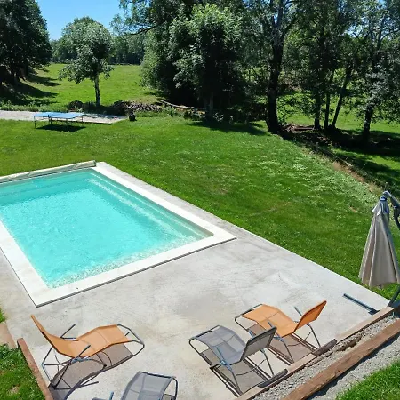 D'haut Bagnac Avec Piscine Anglards-de-Salers